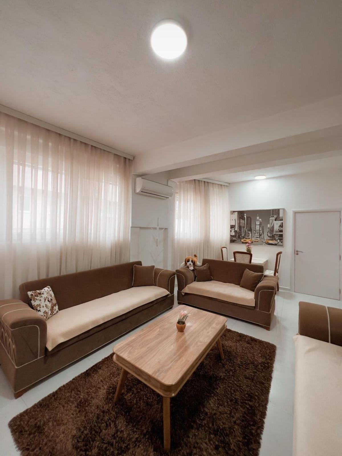Cozy Corner Apartment Gjakova Bagian luar foto